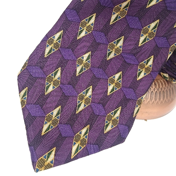 Barrington 100% Silk Purple Jacquard Geometric Foulard Necktie Men's Tie - Picture 3 of 12